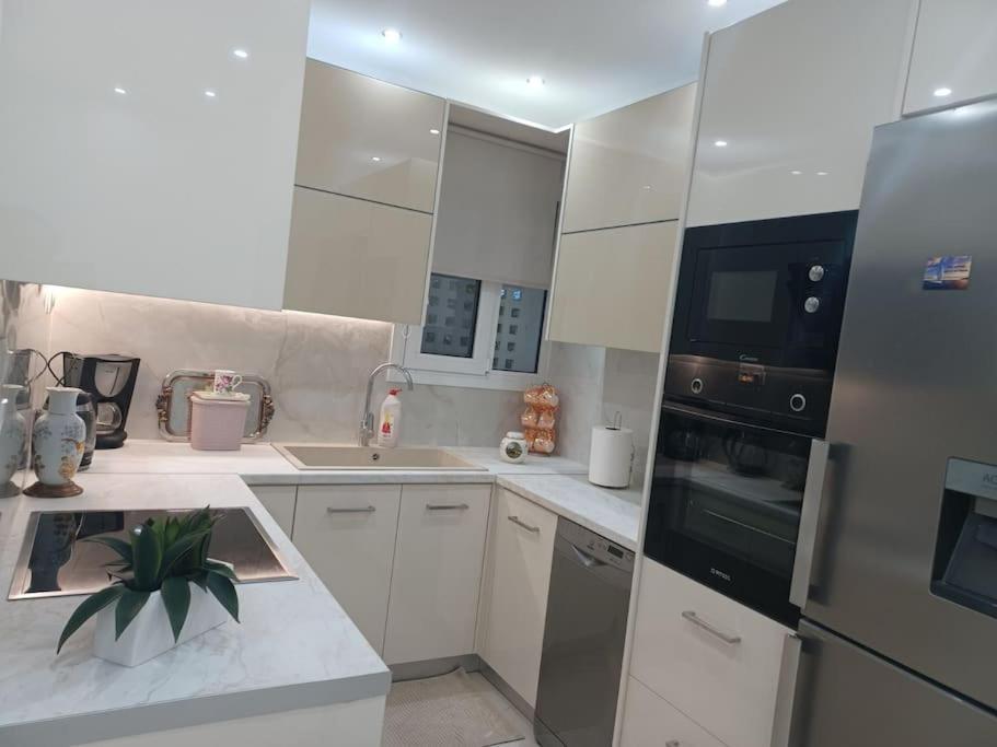 Cozy Renovated Apartmán Atény